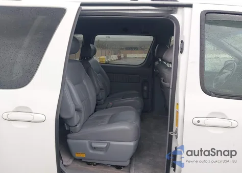 2002 Toyota Sienna Xle from USA, damaged, VIN 4T3ZF13C62U431409